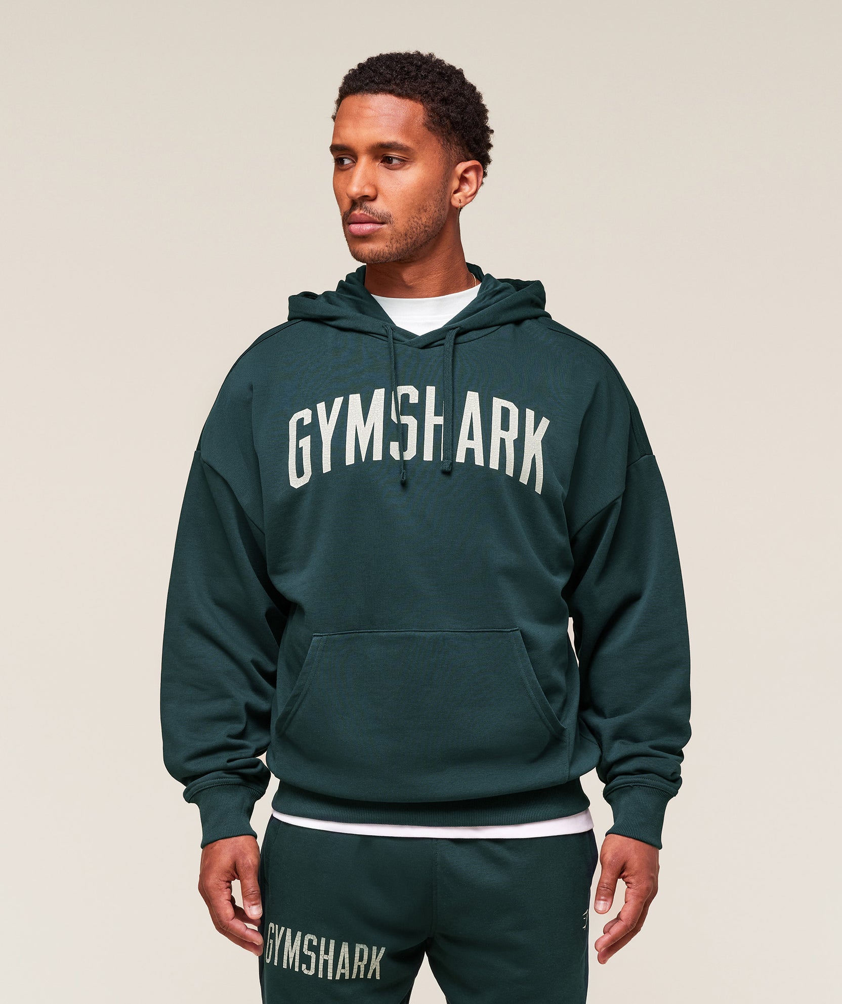 Sudadera con capucha gráfica desgastada